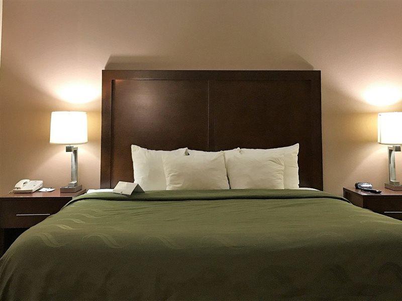 Country Inn & Suites By Radisson, Battle Creek, Mi Ngoại thất bức ảnh