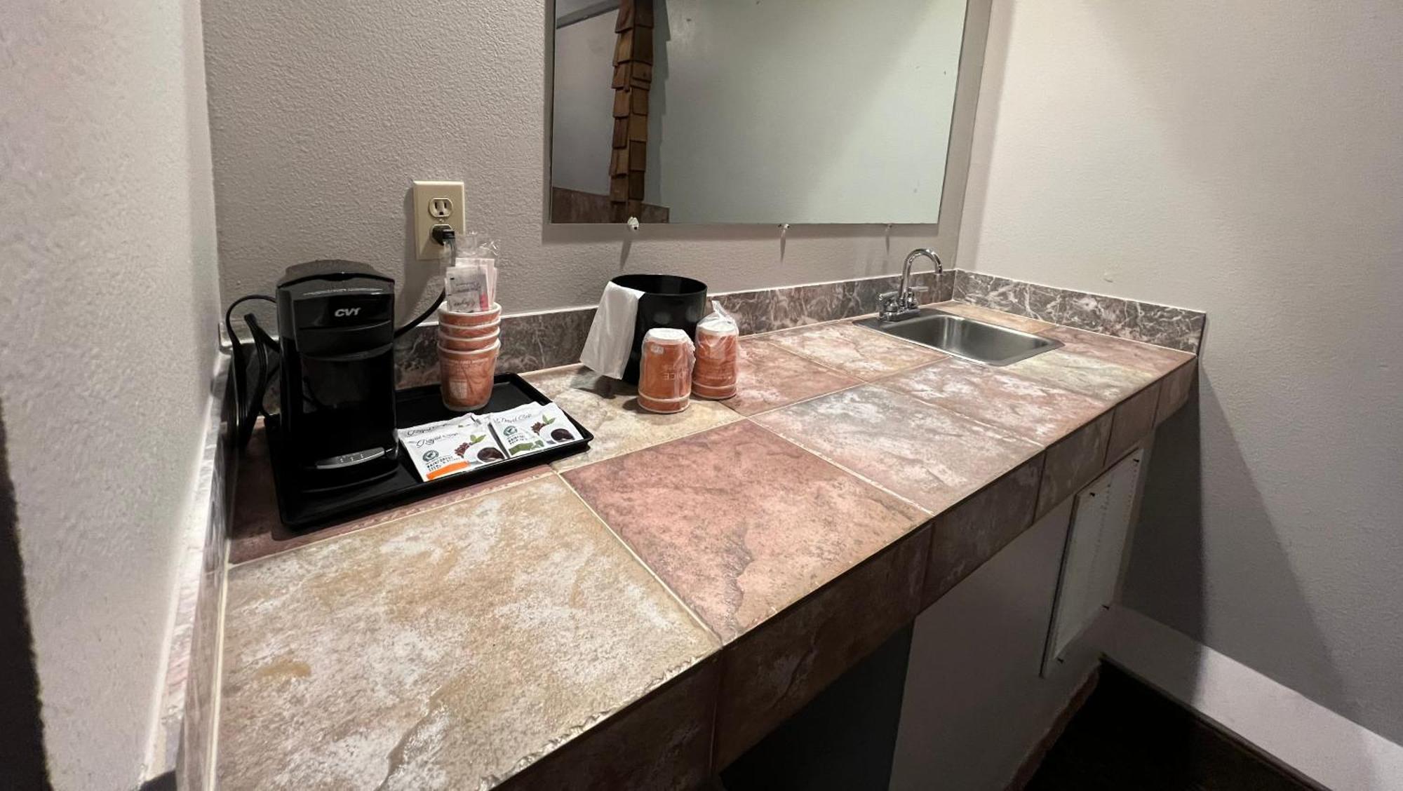 Country Inn & Suites By Radisson, Battle Creek, Mi Ngoại thất bức ảnh