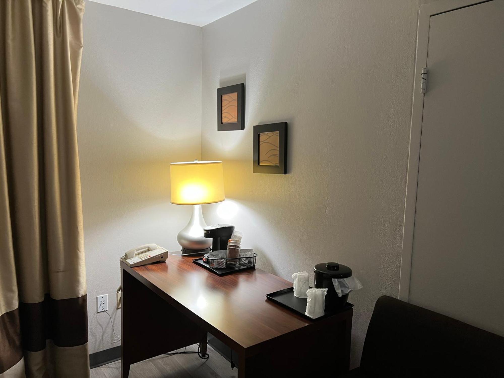 Country Inn & Suites By Radisson, Battle Creek, Mi Ngoại thất bức ảnh