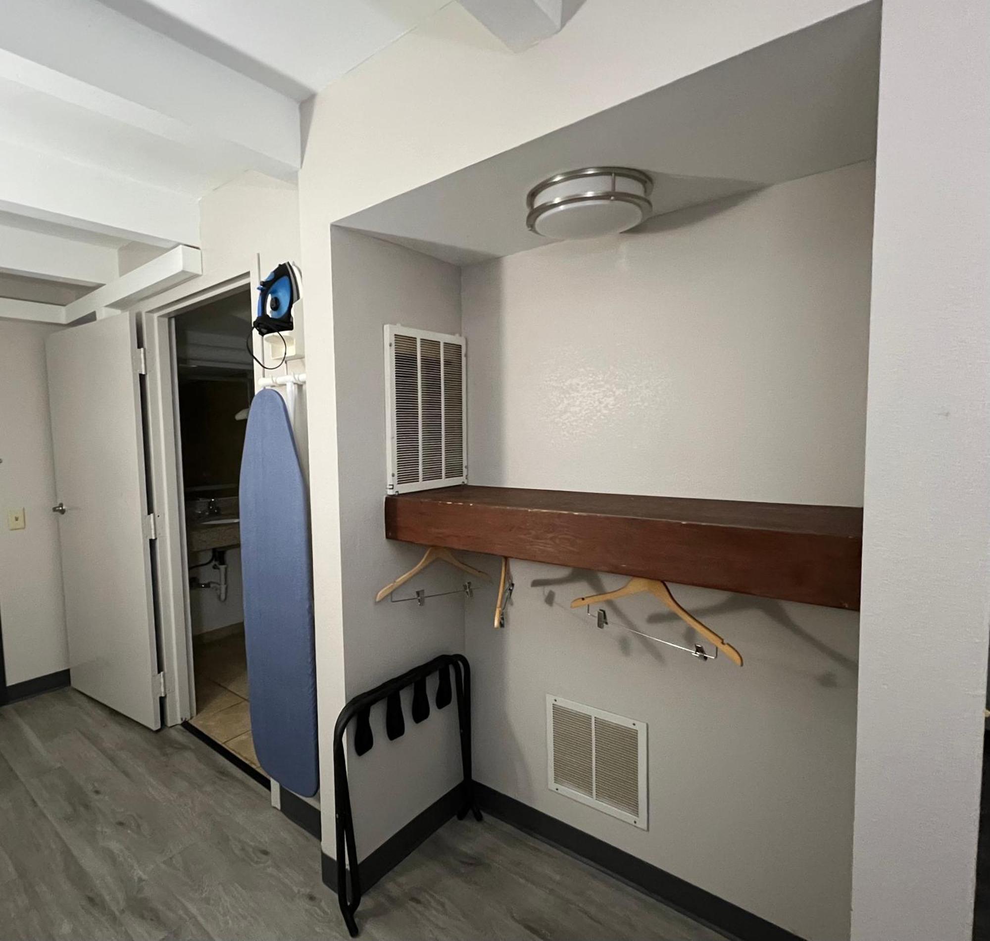 Country Inn & Suites By Radisson, Battle Creek, Mi Ngoại thất bức ảnh