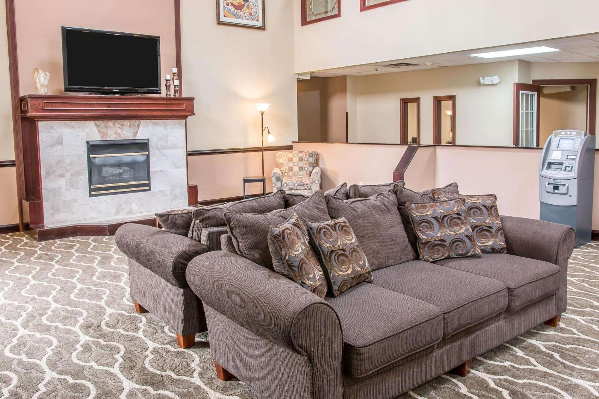 Country Inn & Suites By Radisson, Battle Creek, Mi Ngoại thất bức ảnh