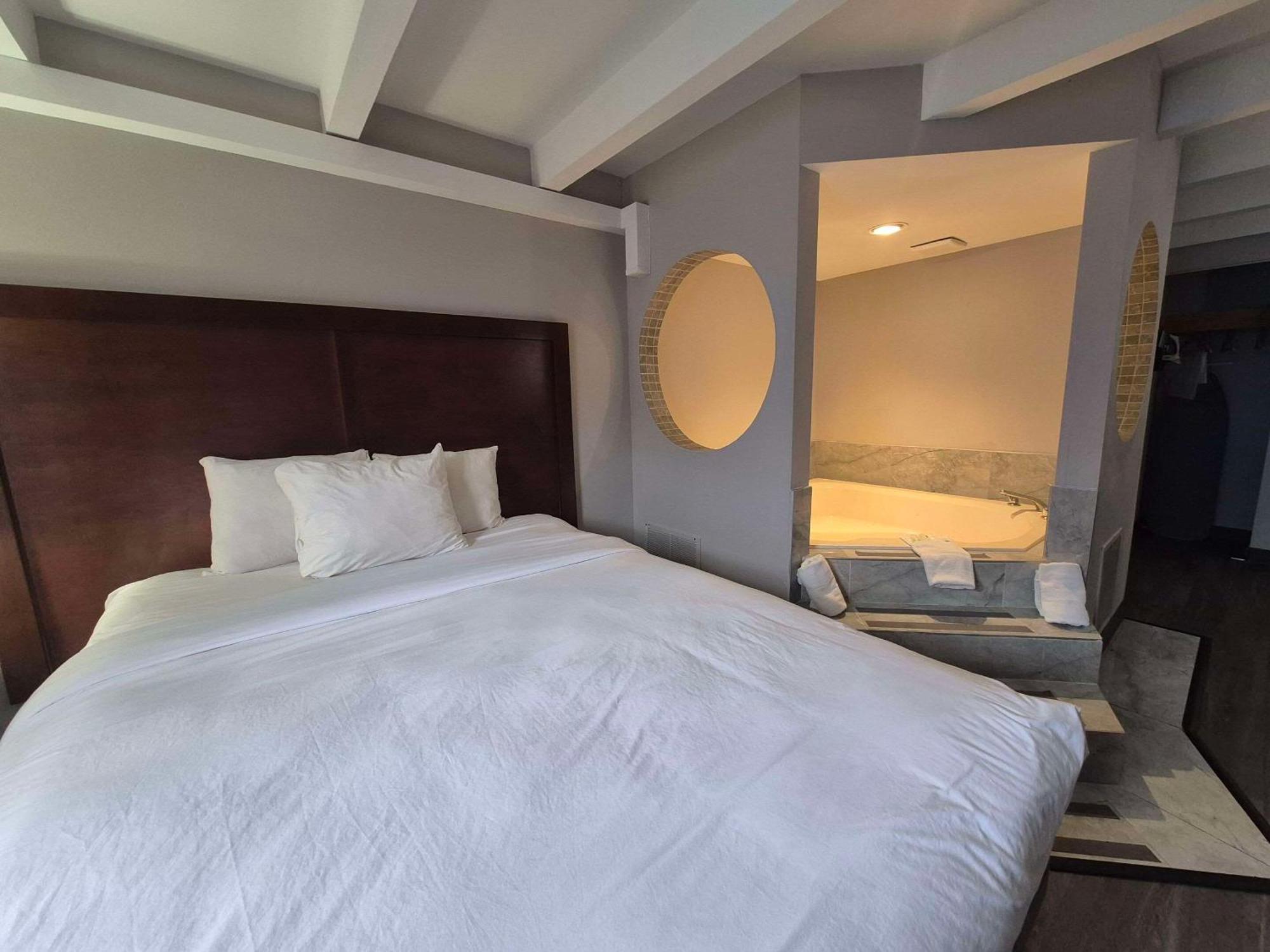 Country Inn & Suites By Radisson, Battle Creek, Mi Ngoại thất bức ảnh